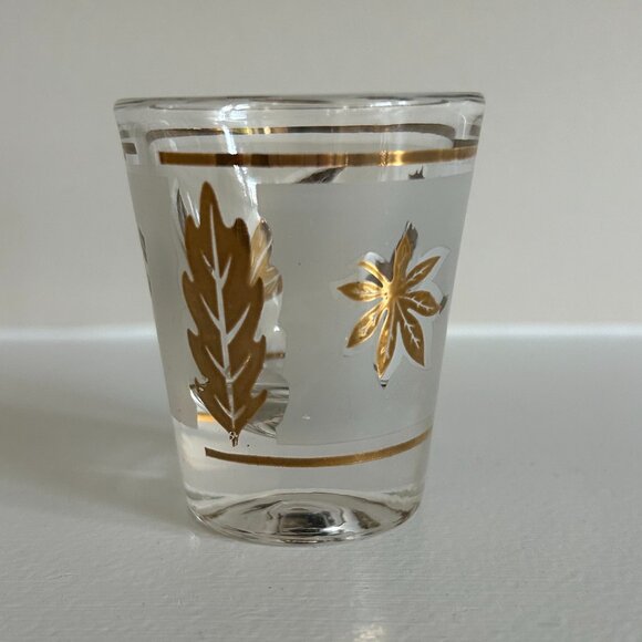 MCM barware set of 4 shot glasses with gold leaf detail - Picture 2 of 4